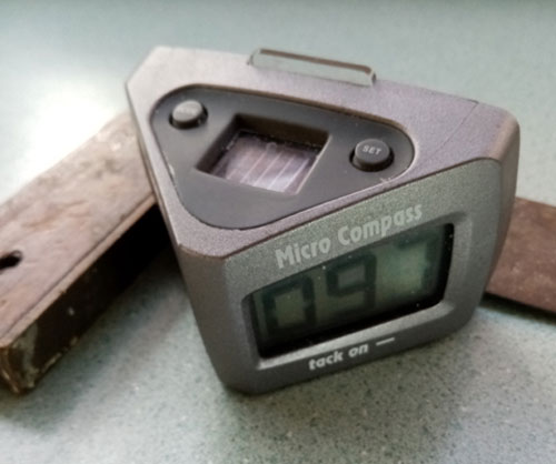 TackTick compass battery replacement